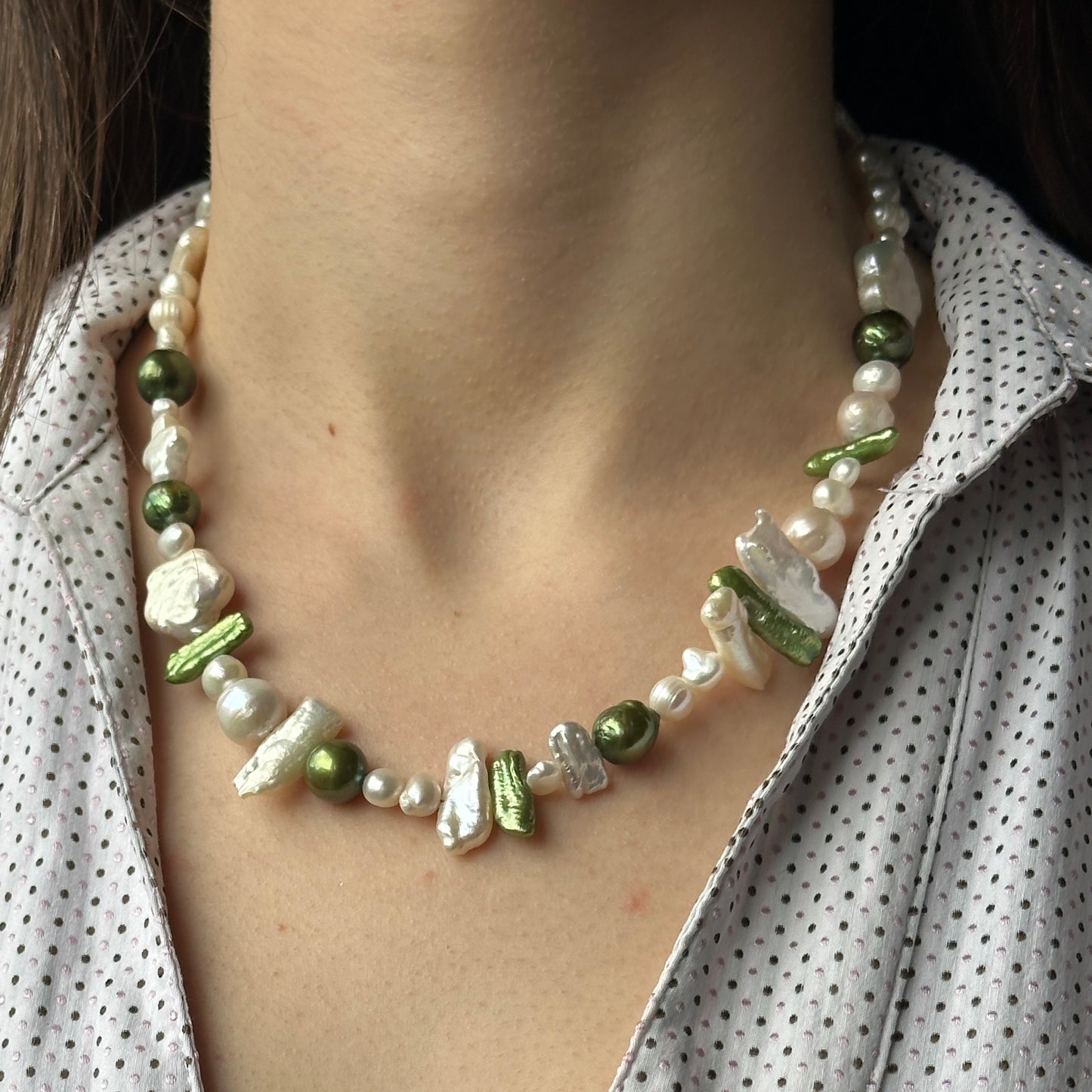 Seagrass Pearl Necklace